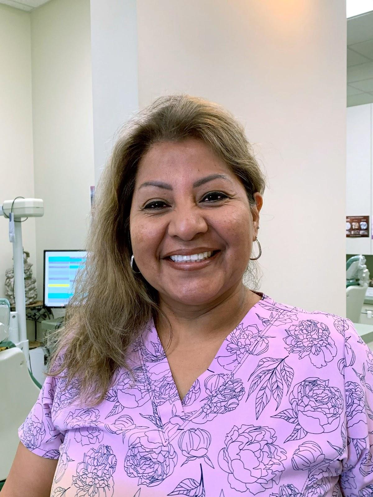image of the doctor Patty Gonzales image of the doctor Patty Gonzales